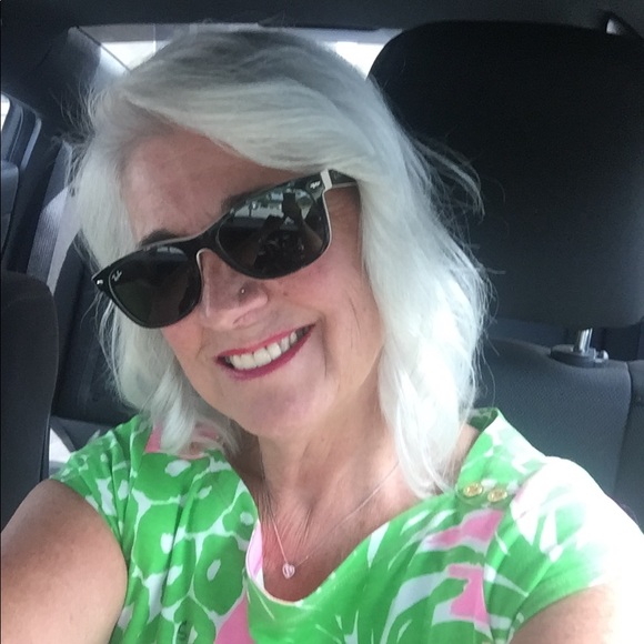 Meet your Posher, Peggy - Picture 2 of 2